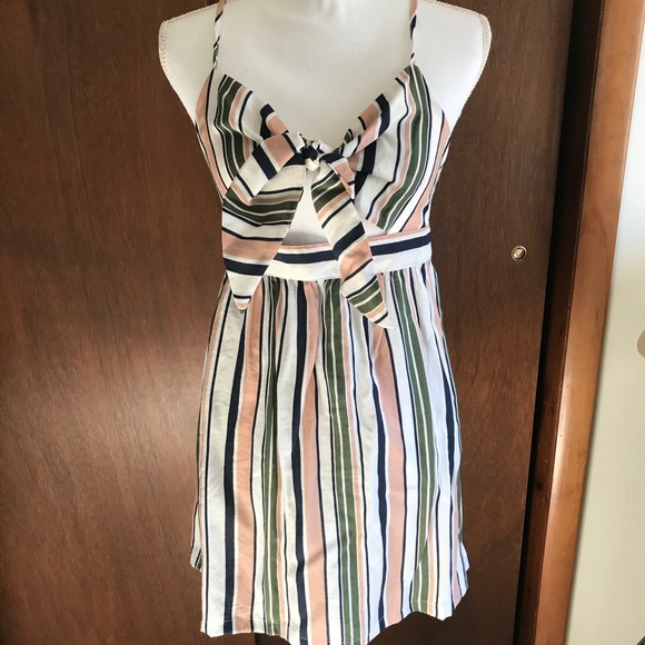 Sun dress - Picture 2 of 4